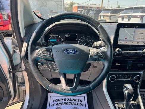 Used 2018 Ford EcoSport Titanium w/ Titanium Cold Weather Package AWD/4WD image 18
