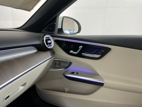 New 2026 Mercedes-Benz C 300 Sedan image 12