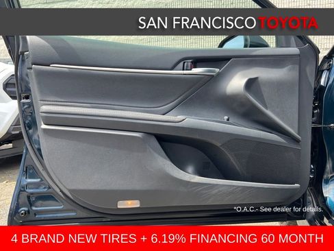 Certified 2018 Toyota Camry XLE w/ Audio Package FWD image 33