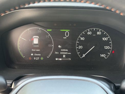 Certified 2025 Honda CR-V Sport-L image 29