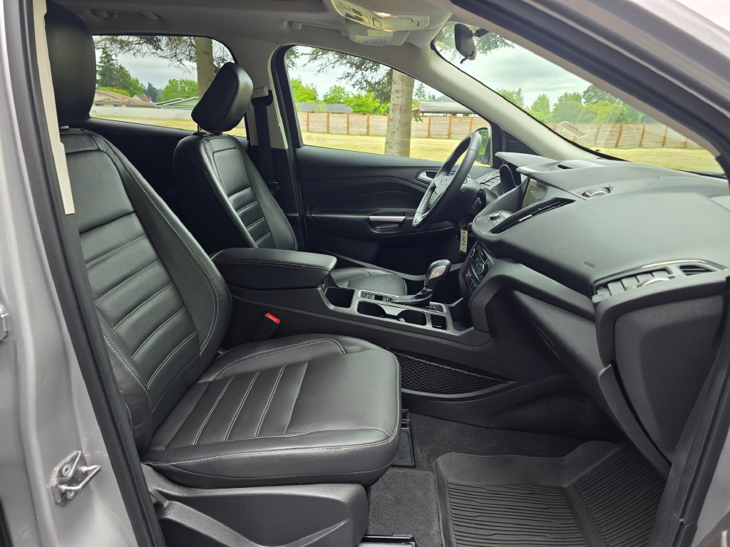 Used 2018 Ford Escape SEL AWD/4WD image 19