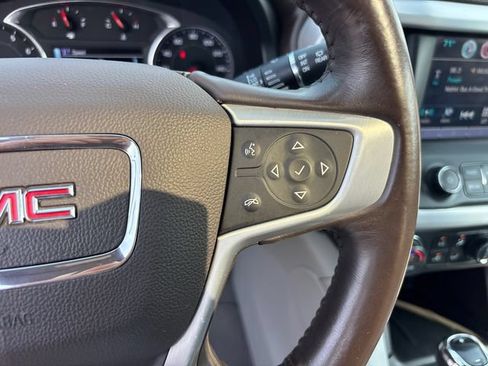 Used 2017 GMC Acadia SLT FWD image 22