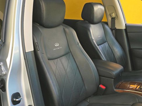 Used 2011 INFINITI FX50 AWD w/ Sport Pkg image 67