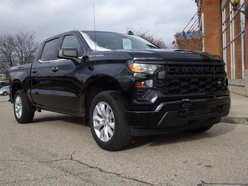 Certified 2022 Chevrolet Silverado 1500 Custom AWD/4WD image 28