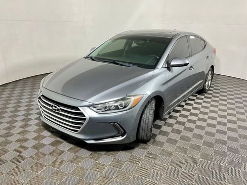 Used 2017 Hyundai Elantra Value Edition FWD image 11