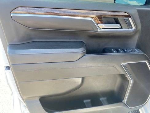 Used 2023 GMC Sierra 1500 Elevation AWD/4WD image 17