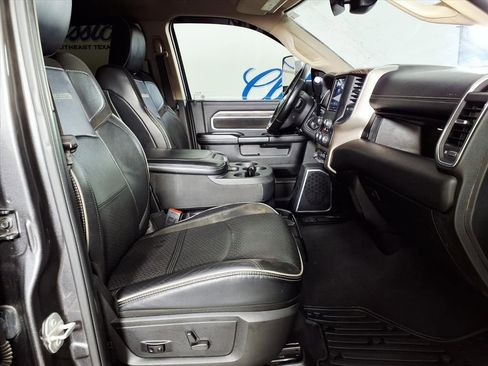 Used 2021 RAM 2500 Laramie image 12