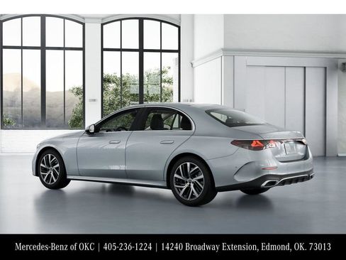 New 2026 Mercedes-Benz E 450 4MATIC Sedan image 30