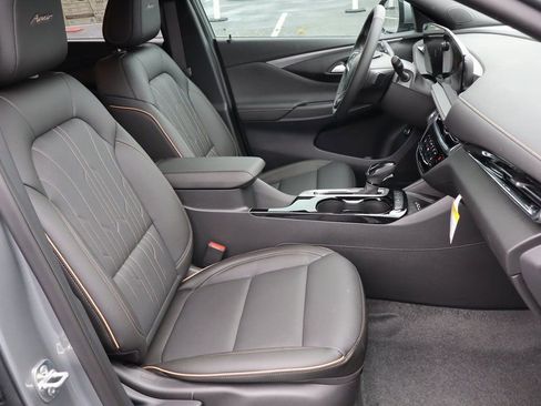 New 2026 Buick Envista Preferred FWD image 22
