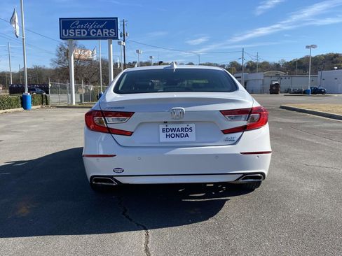Used 2021 Honda Accord Touring image 4