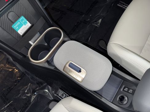 New 2026 MINI Cooper 4-Door Hardtop image 21