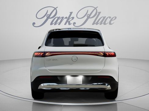 Certified 2023 Mercedes-Benz EQS 450+ SUV image 17