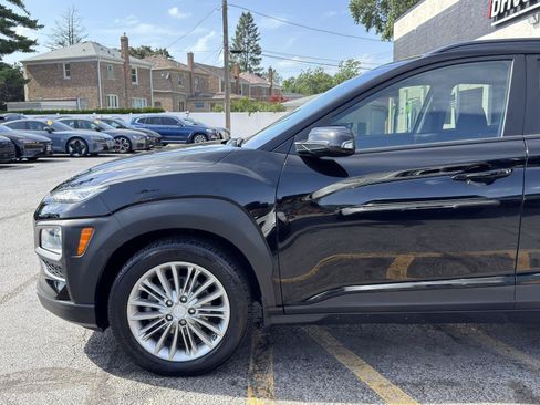 Used 2019 Hyundai Kona SEL FWD image 2