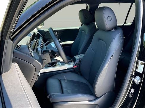 Certified 2026 Mercedes-Benz GLB 250 4MATIC image 13