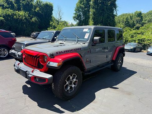 Used 2022 Jeep Wrangler Unlimited Rubicon AWD/4WD image 2