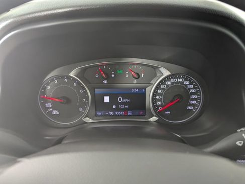 Used 2022 GMC Acadia SLE w/ GMC Pro Grade Package AWD/4WD image 17