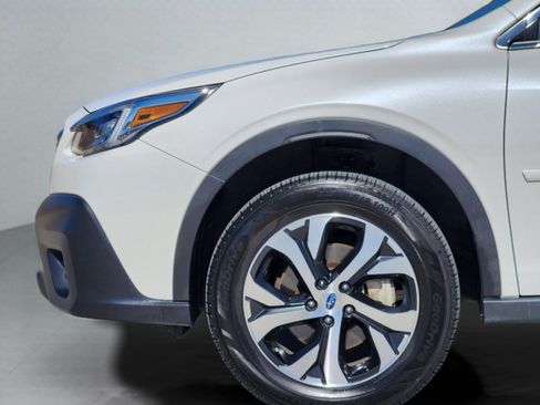 Used 2022 Subaru Outback Touring w/ Tech Package 2 image 10