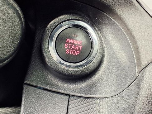 Certified 2021 Subaru Forester Limited image 22