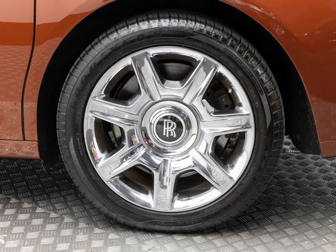 Used 2013 Rolls-Royce Ghost RWD image 49