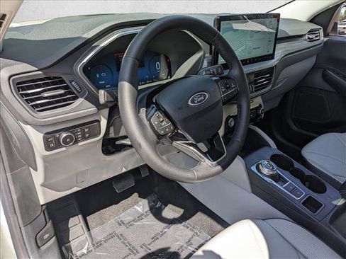New 2025 Ford Escape SE w/ PHEV Premium Package FWD image 3