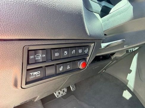 Used 2023 Toyota Sequoia TRD Pro AWD/4WD image 9