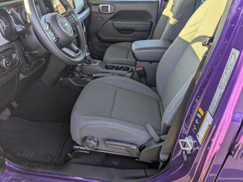 New 2026 Jeep Gladiator Sport image 12