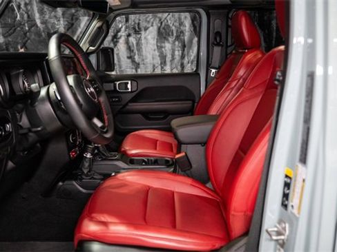 Used 2024 Jeep Wrangler Unlimited Rubicon 392 image 3