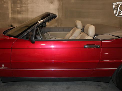 Used 1993 Cadillac Allante image 35