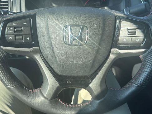 Used 2024 Honda Ridgeline Black Edition image 12