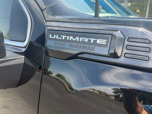 Used 2024 GMC Sierra 2500 Denali Ultimate w/ Max Trailering Package AWD/4WD image 5