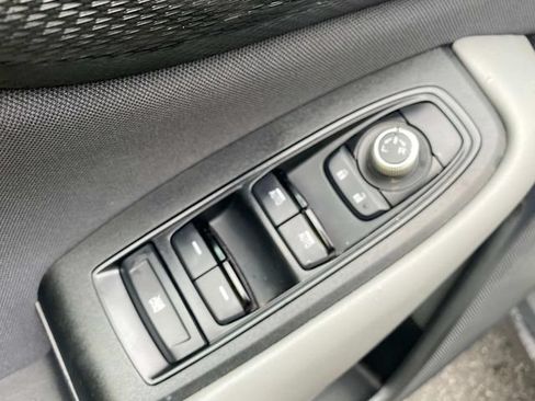Used 2024 Subaru Outback Premium AWD/4WD image 13