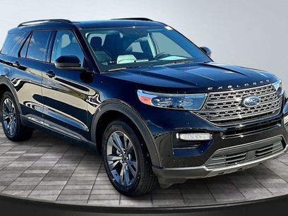 Used 2022 Ford Explorer XLT w/ Equipment Group 202A