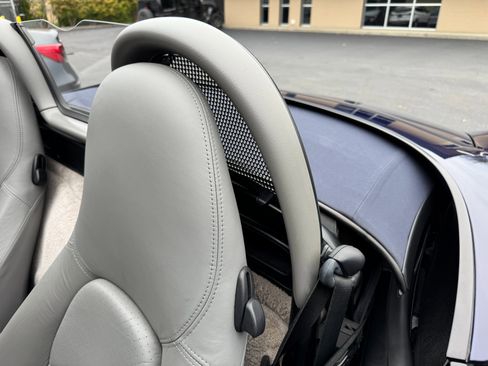 Used 2001 Porsche Boxster S image 18