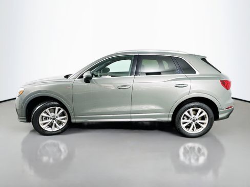 Certified 2025 Audi Q3 2.0T Premium image 4