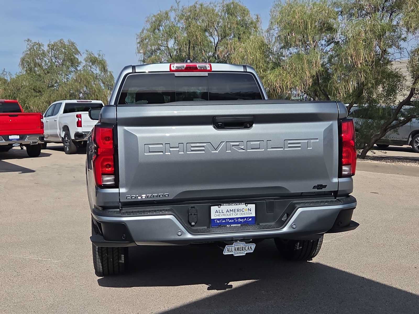 New 2026 Chevrolet Colorado LT w/ LT Convenience Package AWD/4WD image 7
