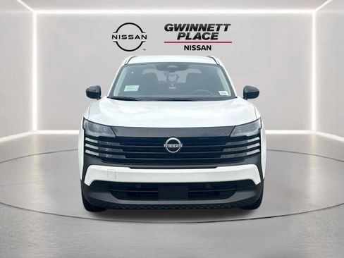 New 2026 Nissan Kicks SV image 2