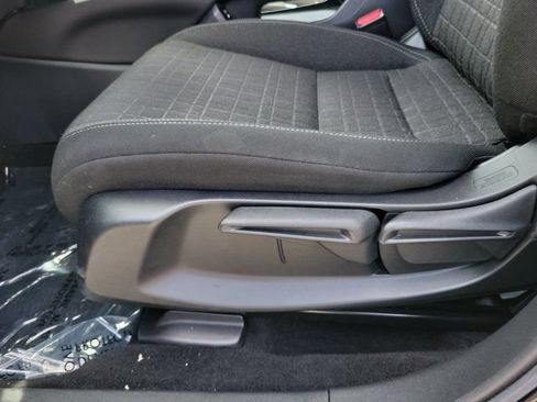 Used 2025 Honda HR-V LX image 14