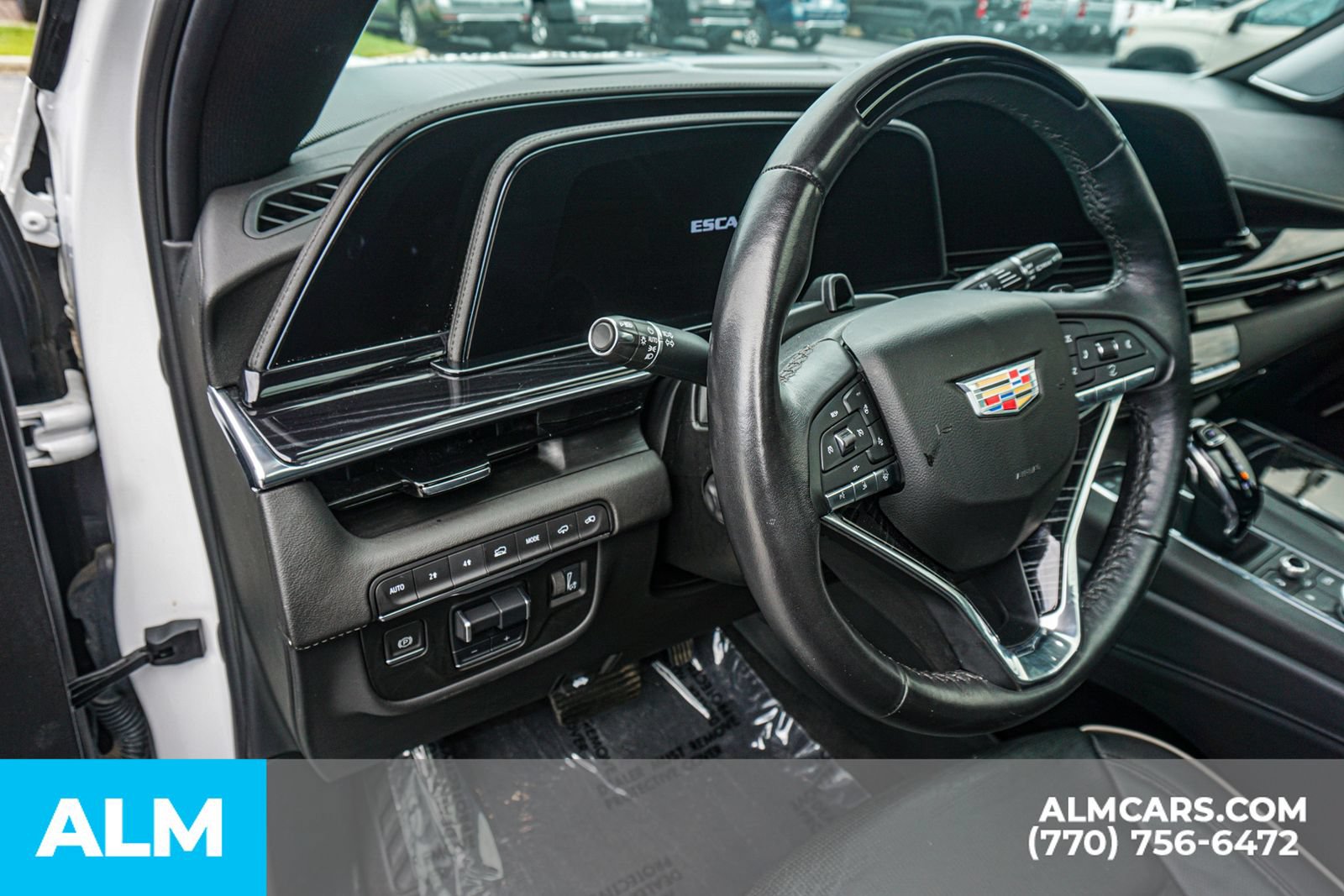 Used 2023 Cadillac Escalade ESV Sport w/ LPO, ONYX Package AWD/4WD image 38