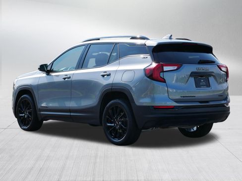 Used 2023 GMC Terrain SLT w/ Elevation Edition AWD/4WD image 4