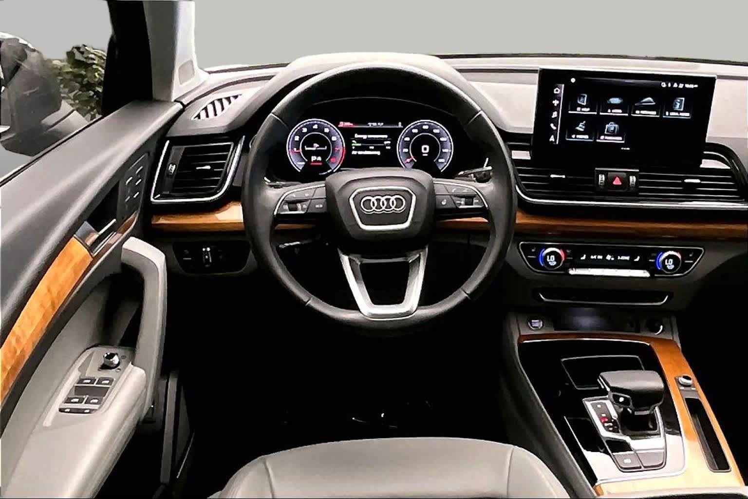 Used 2023 Audi Q5 2.0T Premium Plus AWD/4WD image 6