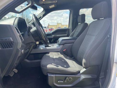 Used 2018 Ford F150 XLT w/ Equipment Group 302A Luxury AWD/4WD image 8