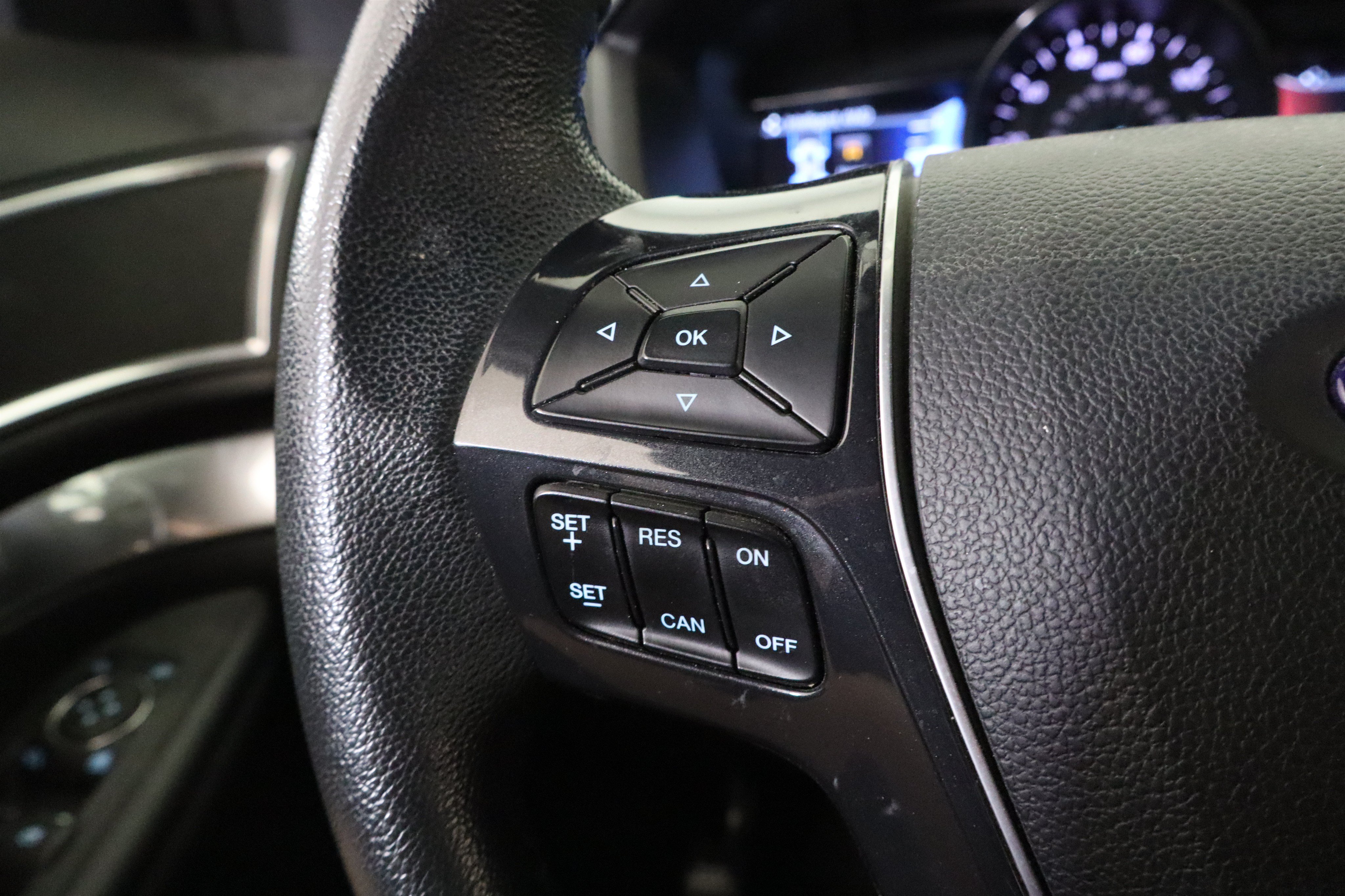 Used 2019 Ford Explorer Limited w/ Class III Trailer Tow Package AWD/4WD image 29