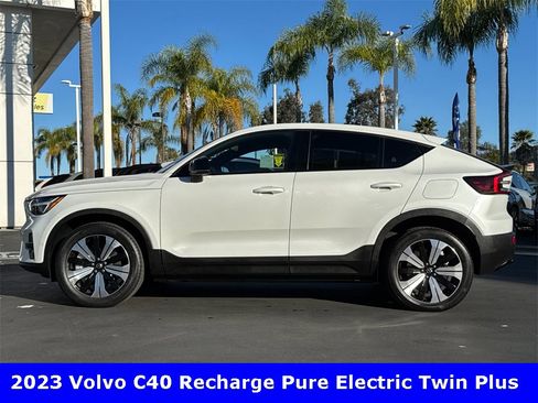 Certified 2023 Volvo C40 P8 Recharge Plus image 2