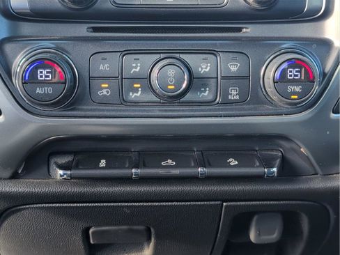 Used 2017 Chevrolet Silverado 1500 LT w/ All Star Edition image 23