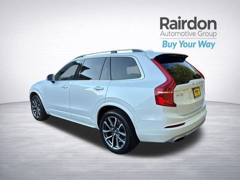 Used 2018 Volvo XC90 T6 Momentum w/ Convenience Package AWD/4WD image 5