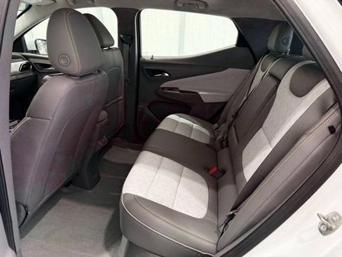 Used 2023 Chevrolet Bolt EUV Premier w/ Sun & Sound Package FWD image 15