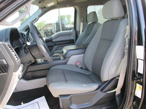 Used 2019 Ford F150 XL w/ Equipment Group 101A Mid AWD/4WD image 14