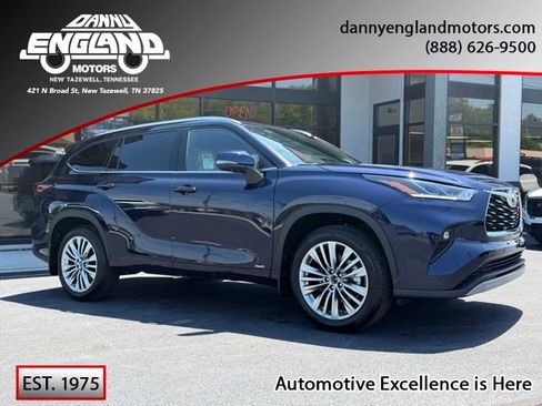 Used 2026 Toyota Highlander Platinum AWD/4WD image 1