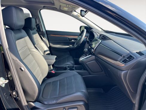 Used 2019 Honda CR-V Touring image 18