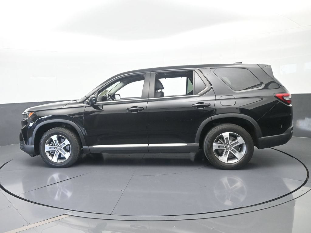 Used 2024 Honda Pilot EX-L image 3